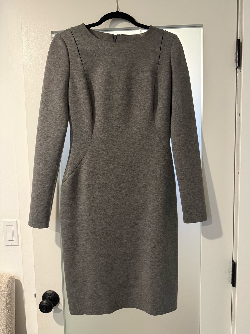 Elie Tahari Women's Gray long sleeve dresss